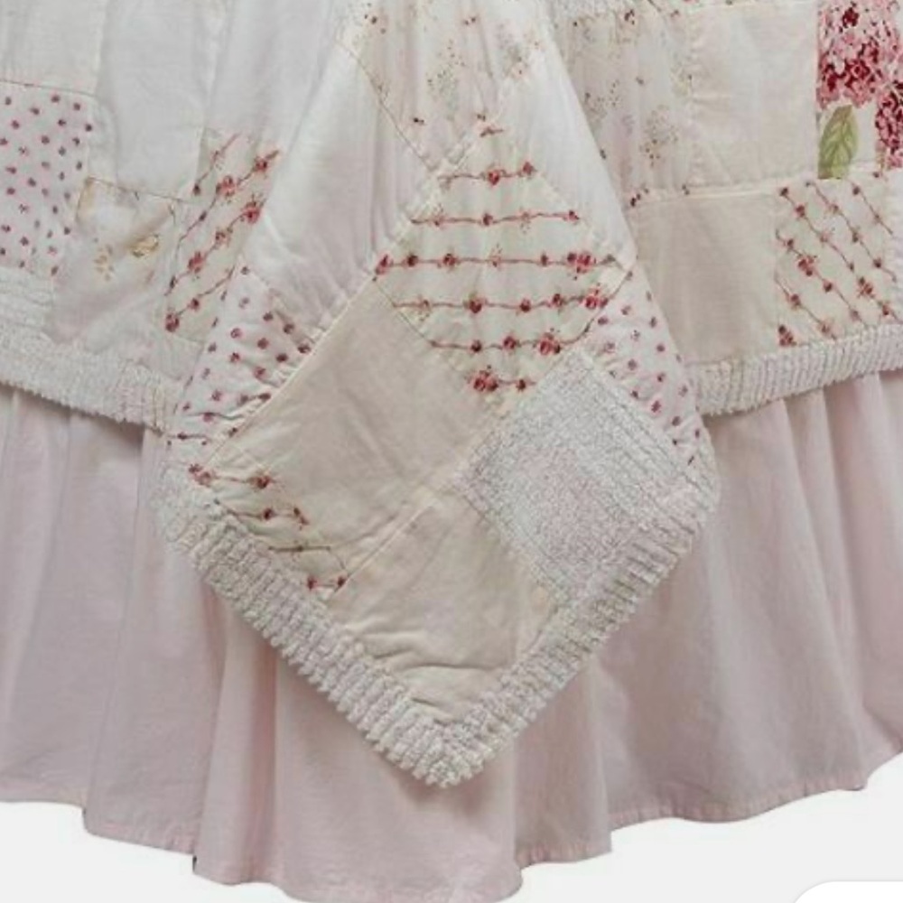 Rachel Ashwell Simply Shabby Chic Pink Ruffled Bedskirt King New